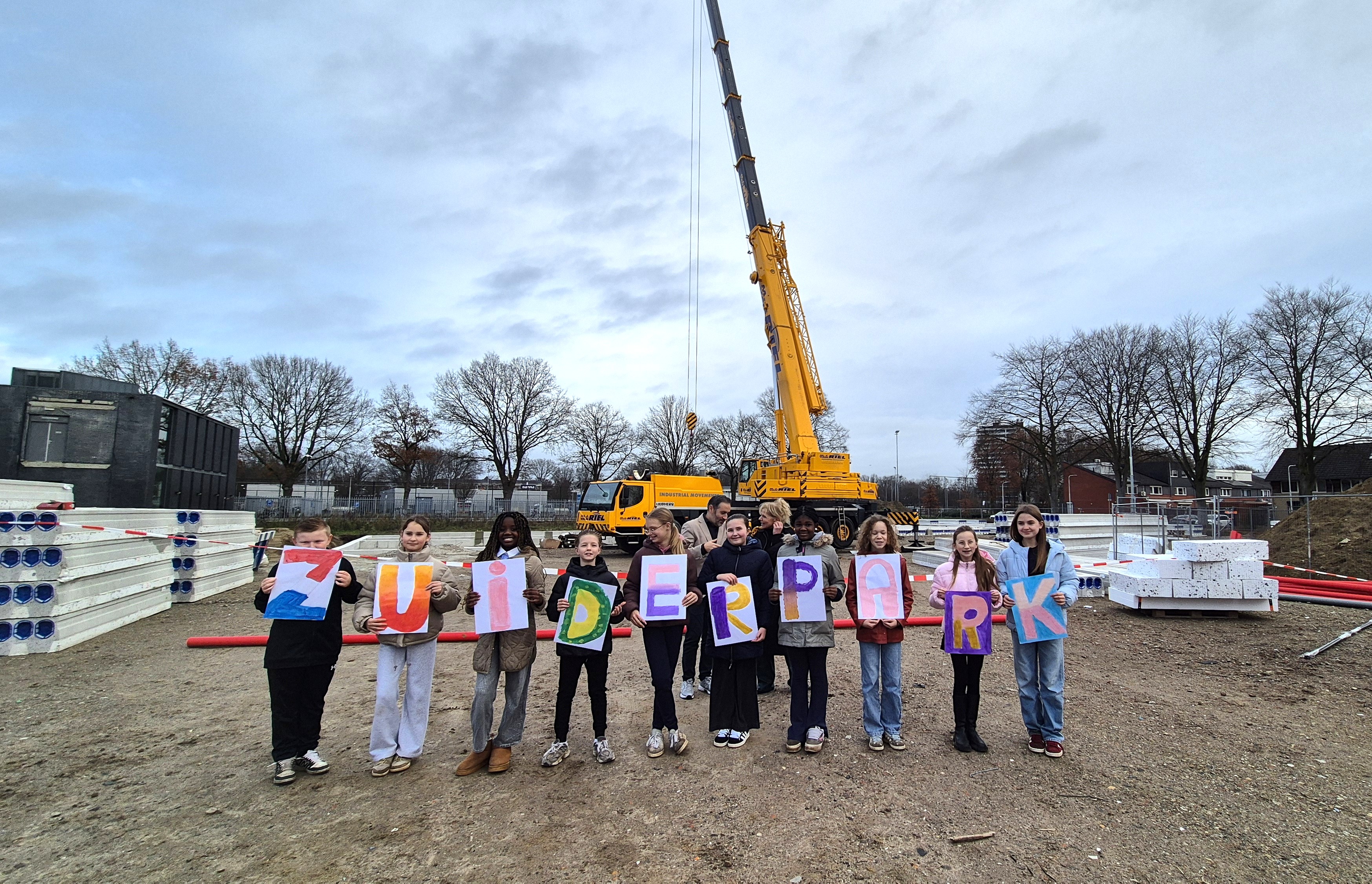 Onthulling naam Kindcentrum Zuiderpark